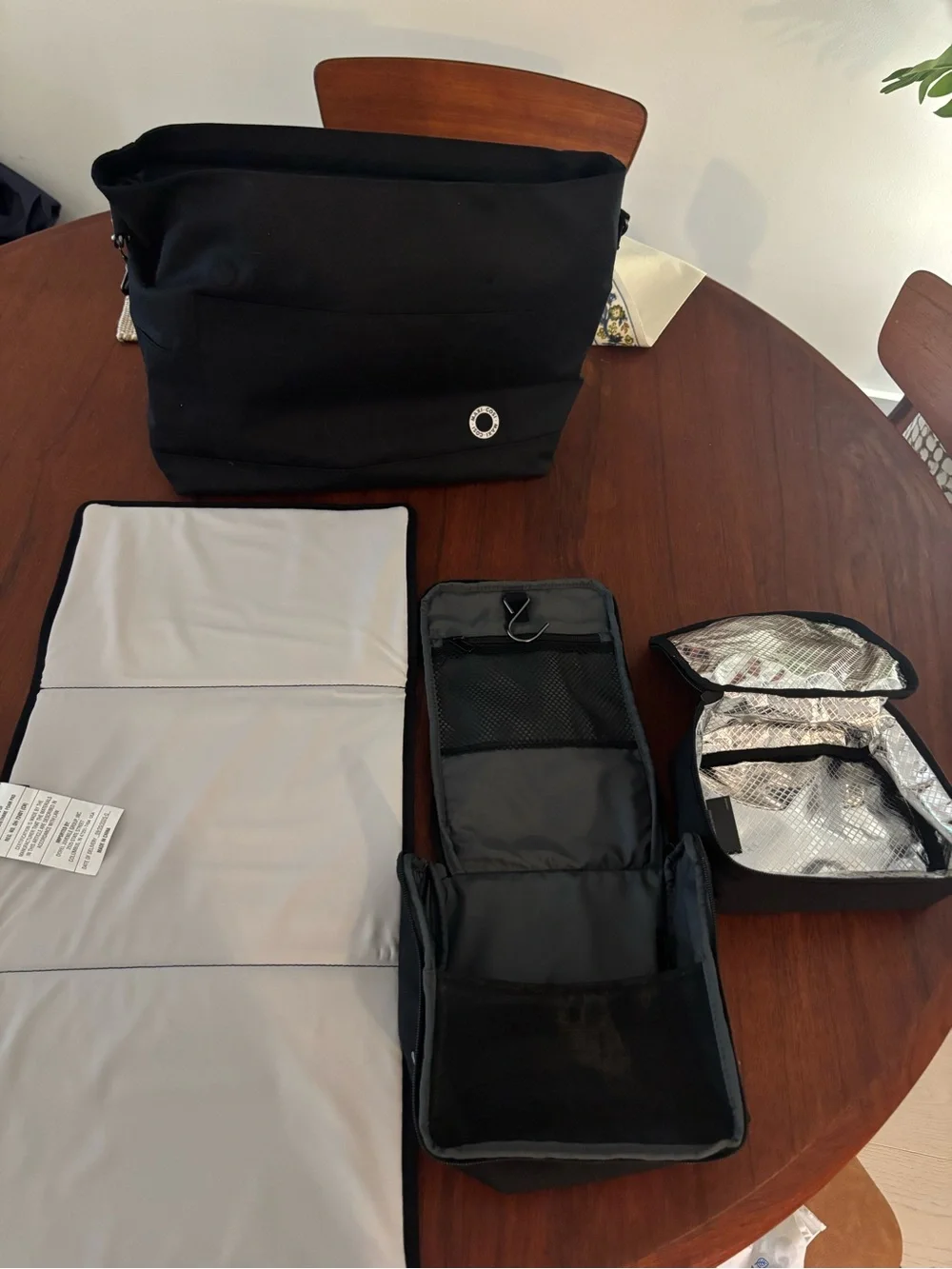 Maxi-Cosi Modern Diaper Bag NWOT